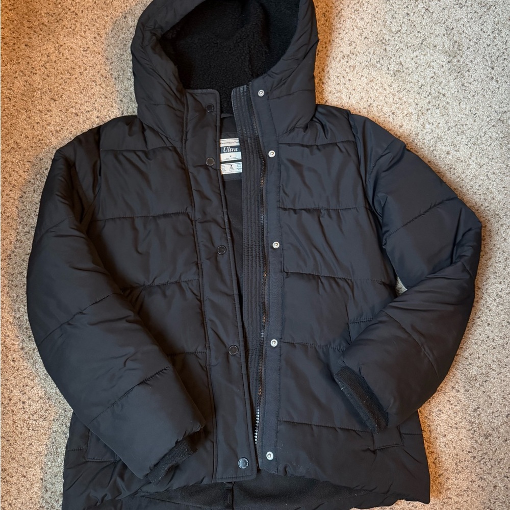 Women’s Black Puffer Jacket